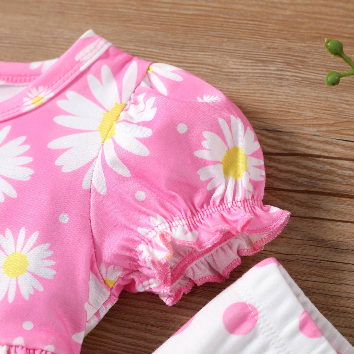 Puff-sleeve Floral Top & Polka Dots Leggings - 2 Piece Set